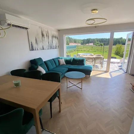 Panorama House *